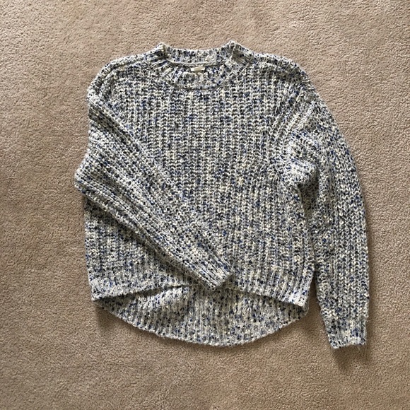 Cozy Knit Sweater - Picture 2 of 4
